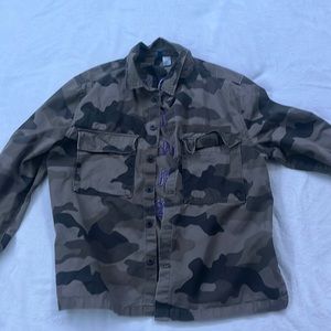 Bulk shirts/hoodies/ jerseys